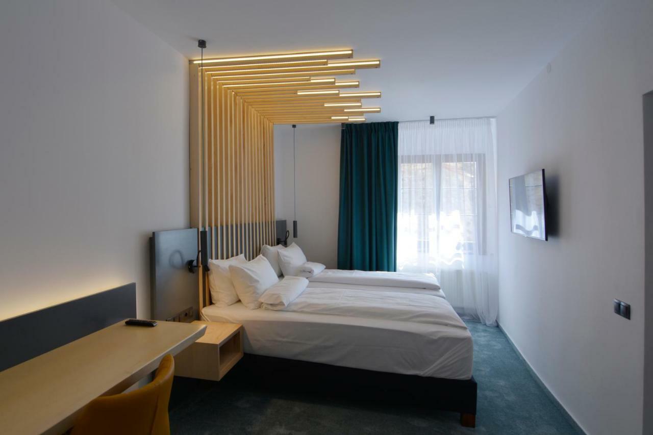 Kleines Hotel Nagyszeben Kültér fotó