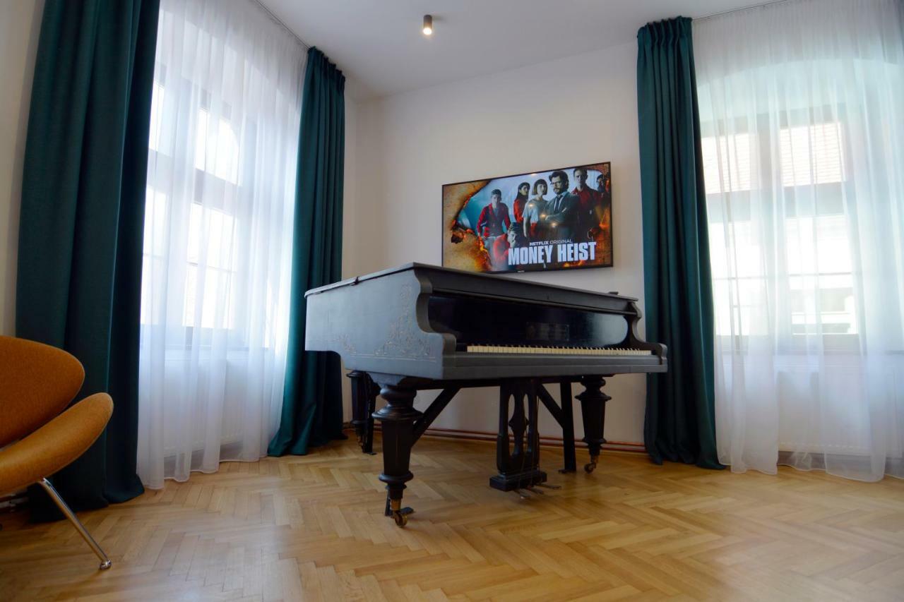 Kleines Hotel Nagyszeben Kültér fotó