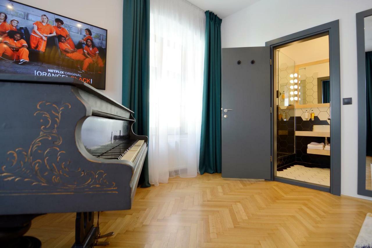Kleines Hotel Nagyszeben Kültér fotó